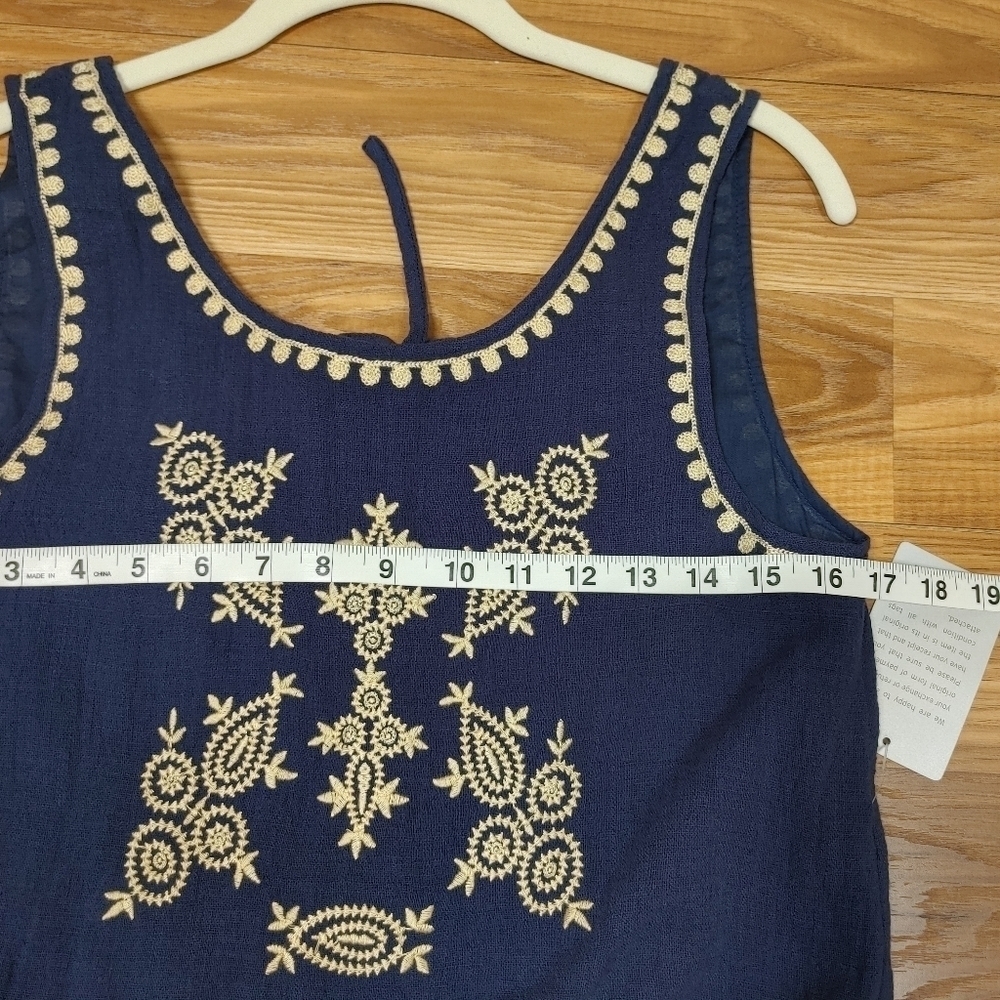 THML Navy Embroidered Sleeveless Tunic Top Medium - Picture 3 of 13